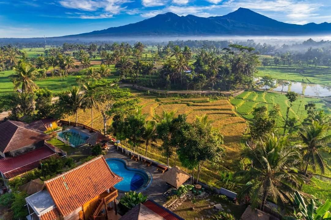 Peraja Bungalows Loyok Sangyang Exteriér fotografie