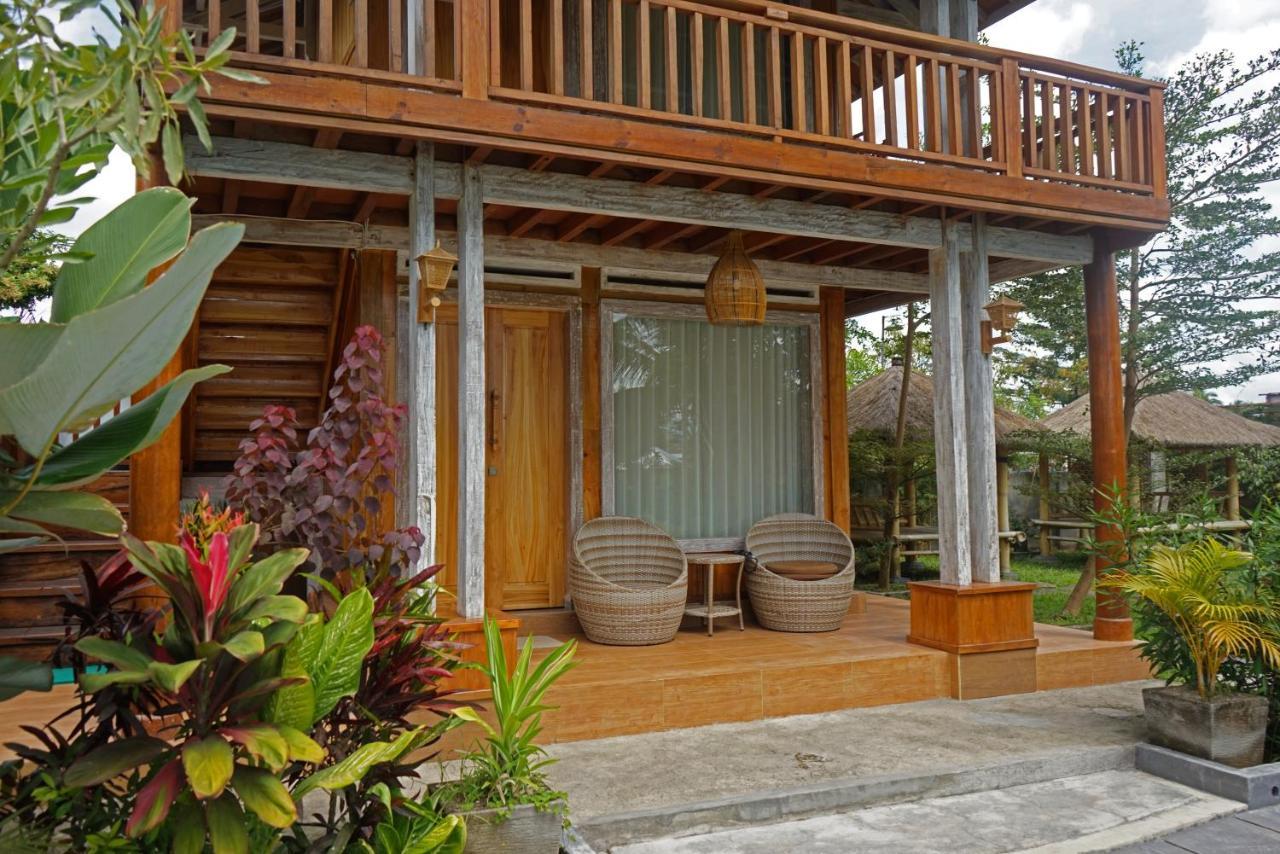 Peraja Bungalows Loyok Sangyang Exteriér fotografie